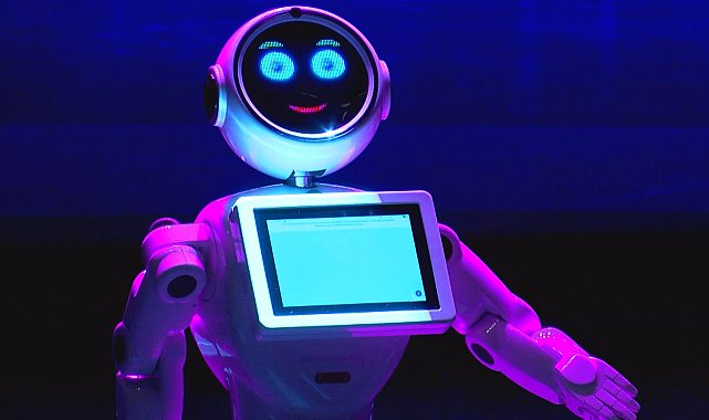 Türkiye'nin ilk robot tiyatrosu 'Neci'nin Diji Maceraları' tanıtıldı
