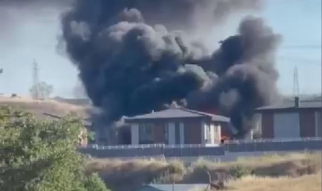 Tuzla'da villada çıkan yangın itfaiye tarafından söndürüldü