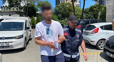 1 milyon 350 bin kaçak makaron ele geçirildi: 2 gözaltı