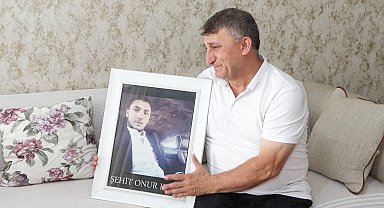 15 Temmuz şehidi Onur'un babası: Evlatsız yaşanır ama vatansız yaşanmaz