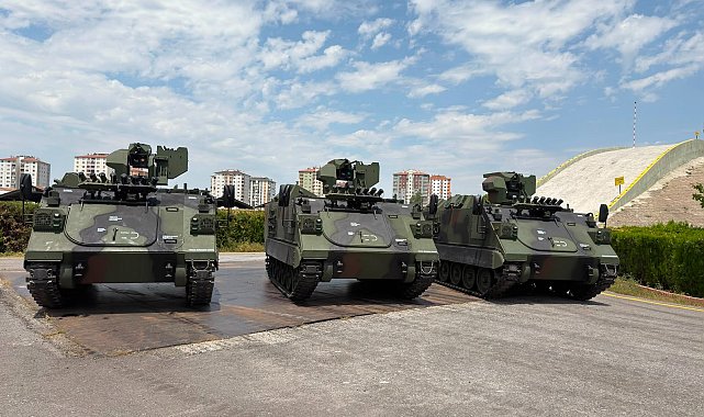 3 adet E-ZPT, Mehmetçik'e teslim edildi