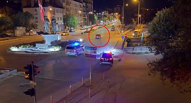 'Dur' ihtarına uymayıp kaçan ehliyetsiz sürücü yakalandı
