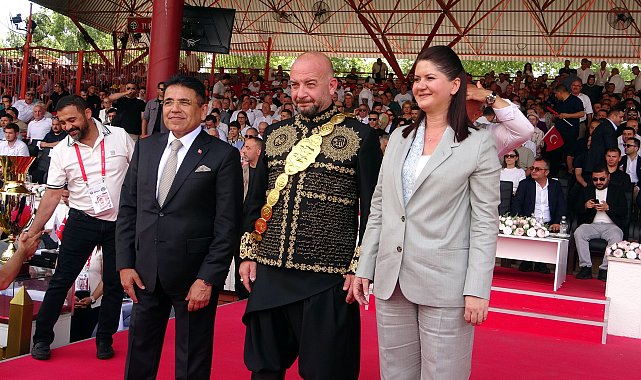 666'ncı Kırkpınar Ağası Ufuk Özünlü oldu
