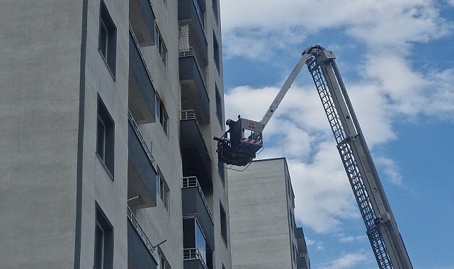 7'nci kattaki dairede çıkan yangında 1 kişi dumandan etkilendi