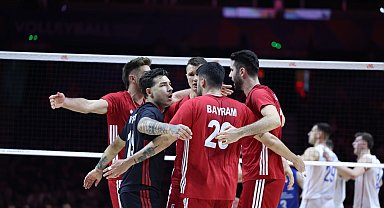 A Milli Erkek Voleybol Takımı, Sırbistan'ı set vermeden geçti