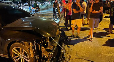 Adana'da 3 otomobilin karıştığı zincirleme kaza: 7 yaralı