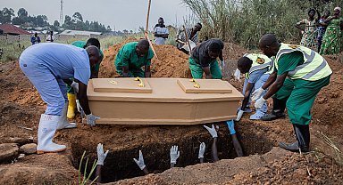 Afrika'daki Ebola salgınında can kaybı 1000'i aştı