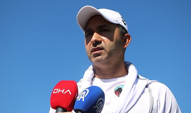 Ahmet Cingöz: Kafamızdaki oyun formatına uygun oyuncuları alma anlamında zorluk yaşıyoruz