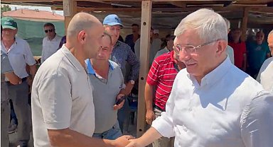 Ahmet Davutoğlu, Ankara'da çiftçilerle bir araya geldi