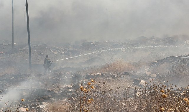Anız yangını hafriyat alanına sıçradı; 400 dönüm zarar gördü
