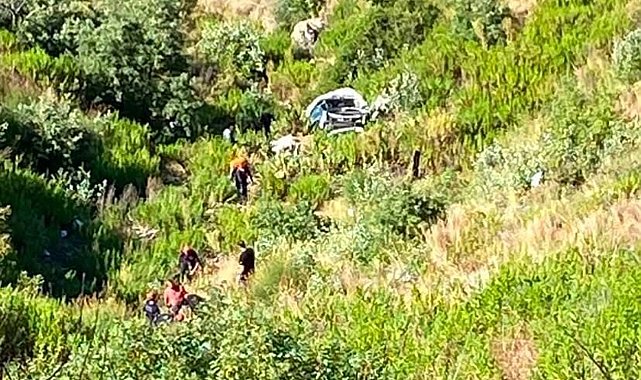 Antalya'da kamyonet, uçuruma yuvarlandı; aynı aileden 5 kişi öldü, 2 yaralı