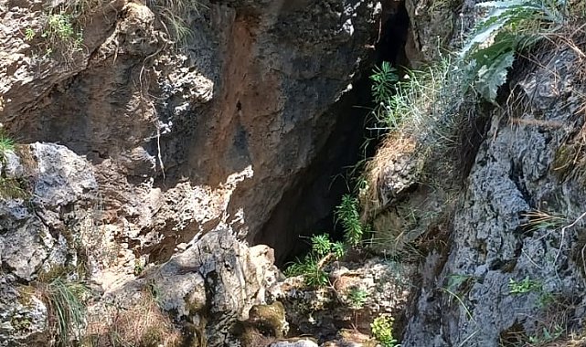 Antalya'da yeni mağara keşfedildi