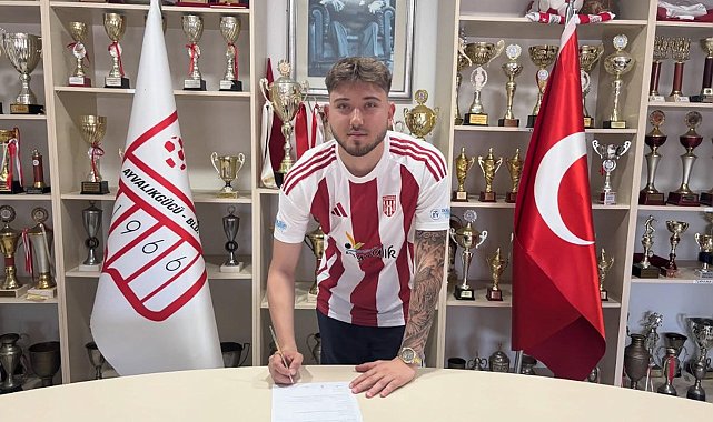 Ayvalıkgücü'ne genç golcü