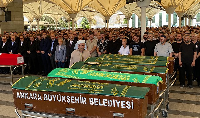 Babası tarafından öldürülen genç toprağa verildi