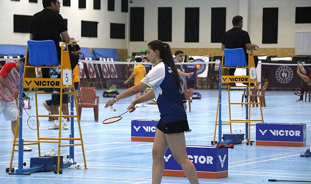 Badminton liglerinde mücadele Samsun'da başladı