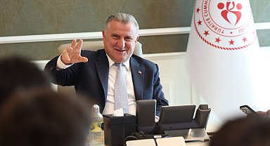 Bakan Bak: İstikrarlı başarılarla voleybol ülkesi haline geldik