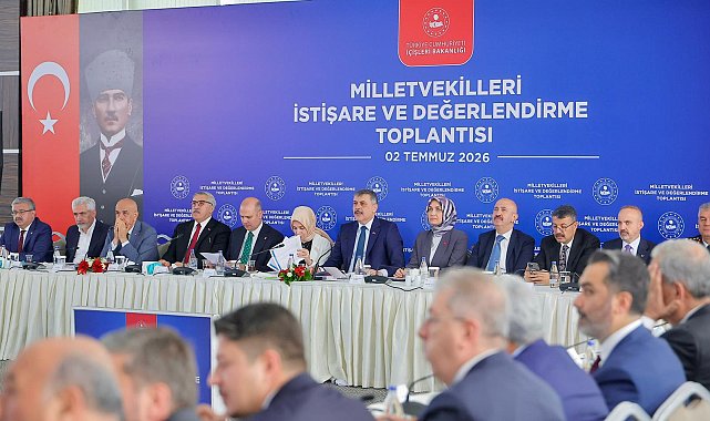 Bakan Çiftçi, AK Parti milletvekilleriyle bir araya geldi