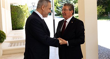 Bakan Fidan, KKTC Başbakanı Üstel ile görüştü