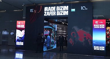 Bakan Göktaş, İrade Bizim Zafer Bizim Sergisi'nin açılışına katıldı