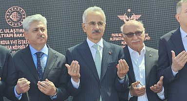 Bakan Uraloğlu: Ankara-İstanbul arası seyahat süresinde 30 dakika zamandan tasarruf edeceğiz