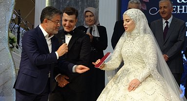 Bakan Yumaklı, nikah şahidi oldu