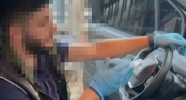 Bakırköy'de durdurulan aracın gizli bölmesinden uyuşturucu çıktı