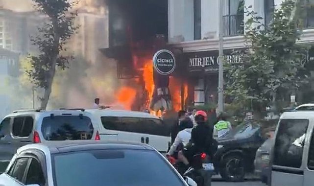 Beylikdüzü'nde iş yerinde çıkan yangın üst katlara sıçradı
