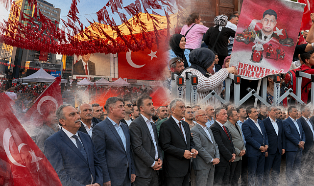 Bursa’da 15 Temmuz ruhu arşa çıktı! Meydanlar doldu taştı