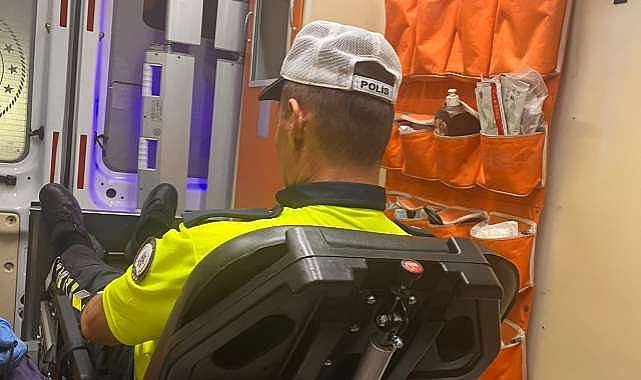 Bursa’da motosikletini polisin üzerine sürdü!