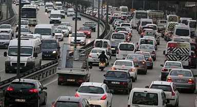 Bursalılar dikkat: Yeni trafik düzenlemesi duyuruldu! Cadde ve kavşaklar duyuruldu…