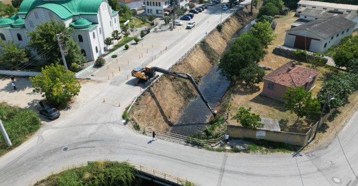 Büyükşehir'den derelerde temizlik seferberliği
