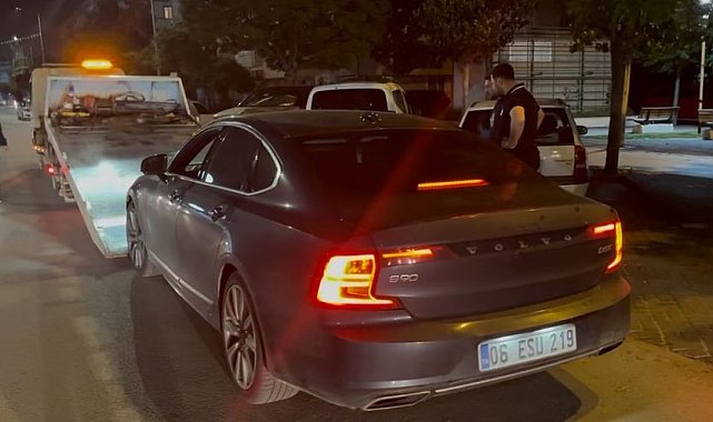 Çakarlı otomobilin ehliyetsiz sürücüsüne 573 bin TL ceza
