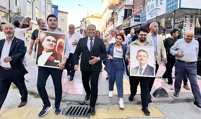 Çankırı'da görevden alınan İl Başkanı Ağaoğlu ve partililer CHP'den istifa edip, Yeni Parti'ye geçti