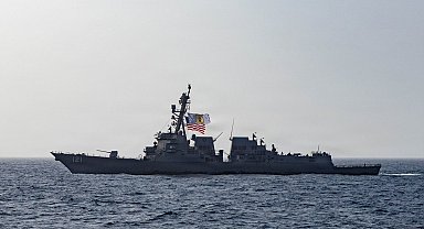 CENTCOM: Ablukayı ihlal etmeye çalışan 2 ticari gemi geri çevrildi