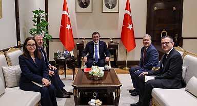 Cevdet Yılmaz: Dünya Bankası Türkiye direktörleri ile görüştü
