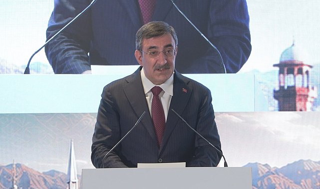 Cevdet Yılmaz: Türkiye ve Pakistan, coğrafi avantajlarını stratejik kazanımlara dönüştürme potansiyeline sahip iki ülkedir