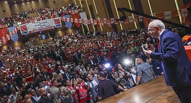 CHP’de ‘figüran partili’ tartışması