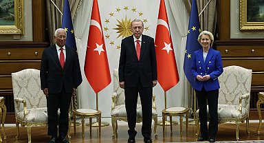 Cumhurbaşkanı Erdoğan, AB Konseyi Başkanı Costa ve AB Komisyonu Başkanı von der Leyen'i kabul etti