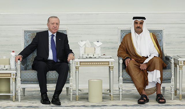 Cumhurbaşkanı Erdoğan, Katar Emiri Al Sani'ye taziye ziyaretinde bulundu