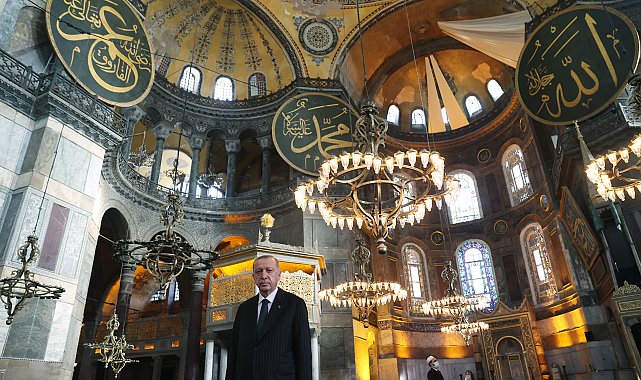 Cumhurbaşkanı Erdoğan'dan Ayasofya mesajı: Ayasofya yalnızca bir ibadet mekanı değildir