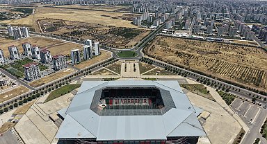 Diyarbakır Stadyumu Süper Lig'e hazırlanıyor