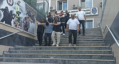 Dolandırıcılara bin 758 Cumhuriyet altınını kaptırdı; şüpheliler adliyeye sevk edildi