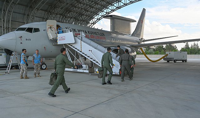 E-7T uçağı hava güvenliği görevini tamamladı