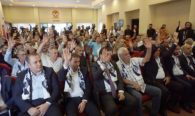 Erciyes 38 FK'da yeni başkan Latif Ersoy