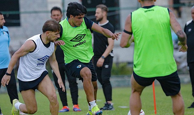 Erzurumspor FK'da kampın ilk etabı tamamlandı