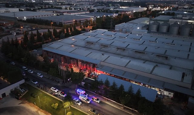 Eskişehir'de plastik fabrikasında yangın