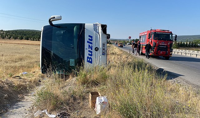 Eskişehir'de yolcu otobüsü şarampole devrildi: 24 yaralı