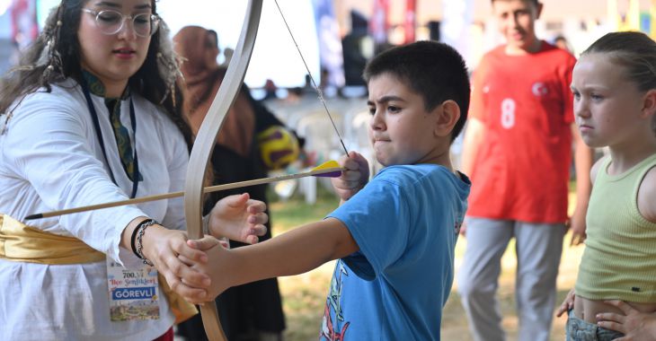 Fethin 700. yılında ilçe şenlikleri Osmangazi'den başladı