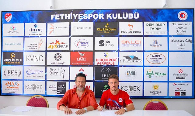 Fethiyespor iki oyuncuya imza attırdı