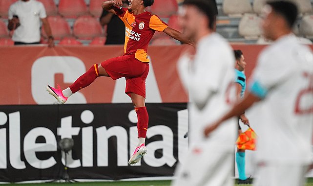Galatasaray, hazırlık maçında Ümraniyespor'u 5-1 yendi Fotoğraf eklendi